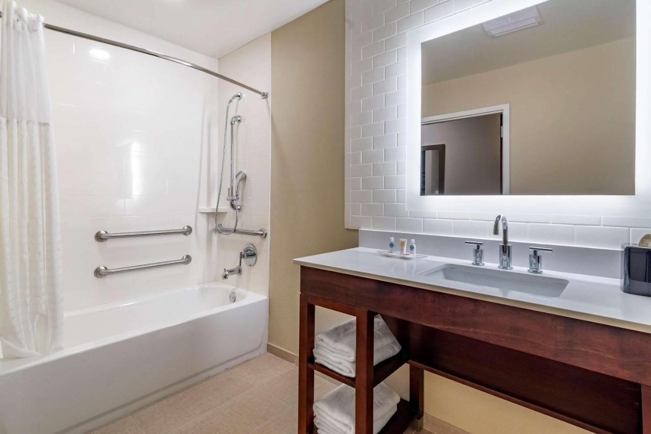 Comfort Suites Newnan Extérieur photo