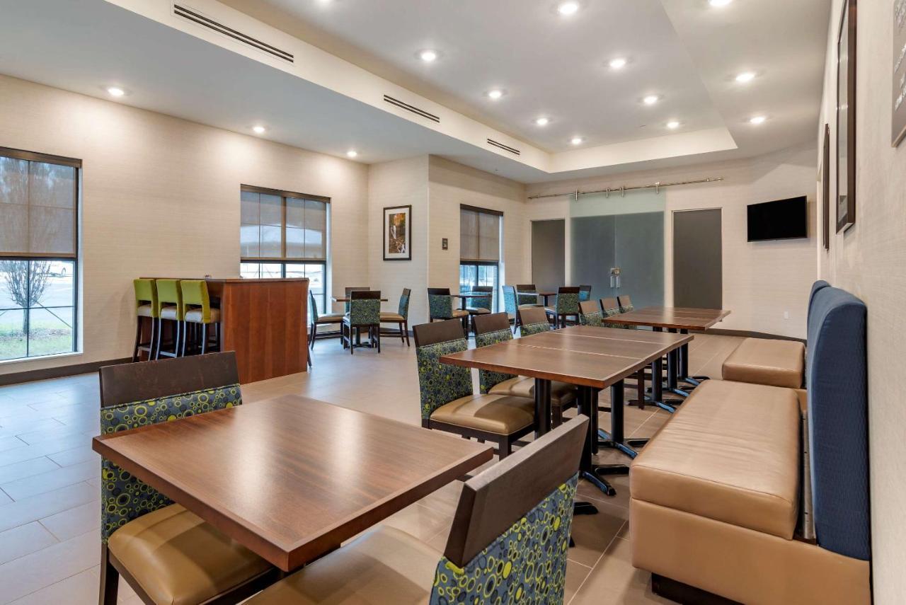 Comfort Suites Newnan Extérieur photo